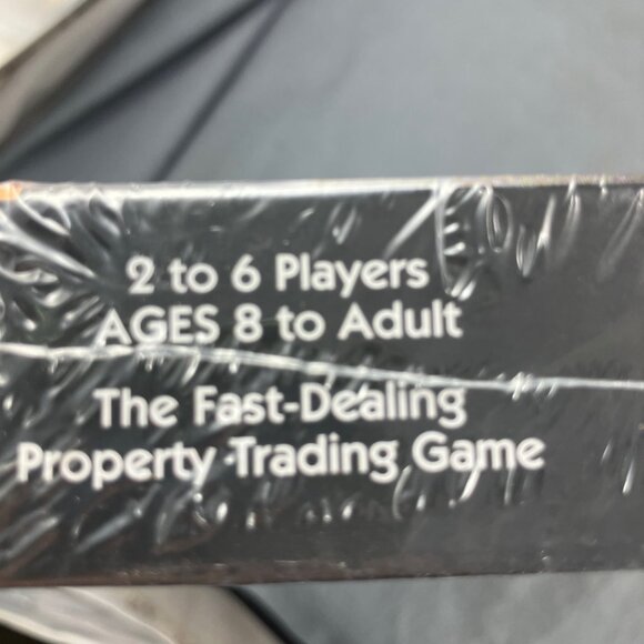 Star Trek 2009 Continuum Edition Monopoly Game - Picture 9 of 9